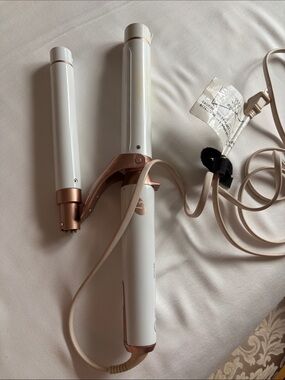 T3 White and Rose Gold Interchangeable Barrel Curling Iron